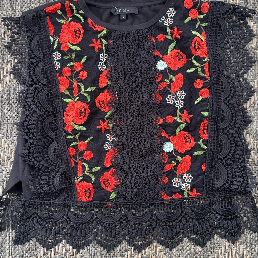 GB Fashion London Black Lace & Floral
Embroidered Top - Size M